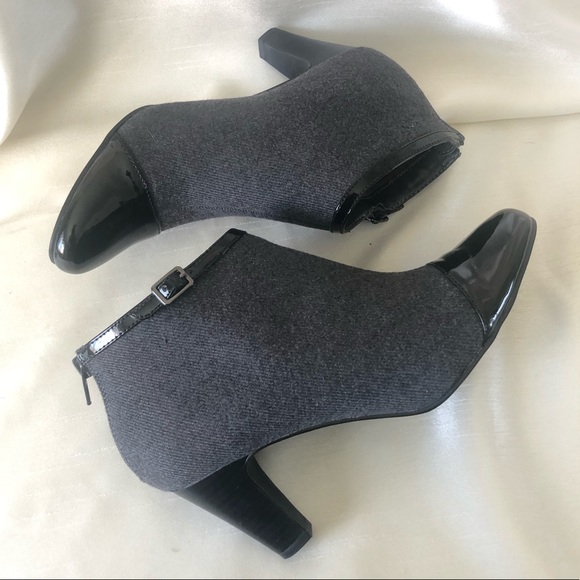 Naturalizer Shoes - Two-toned Black & Grey Naturalizer Bootie